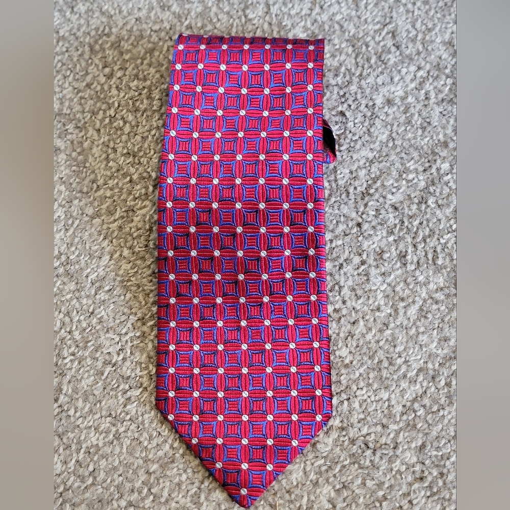 XMI Platinum 4" All Silk Imported From England Hand Made In USA Tie